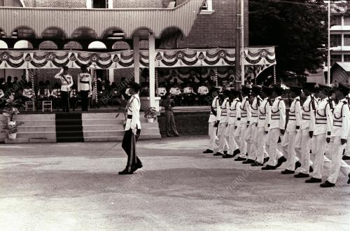KL06_22111980_PERBARISAN