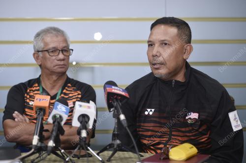 ZURAIDI PUTEH & SYED ZAINAL ABIDIN SYED ZIN