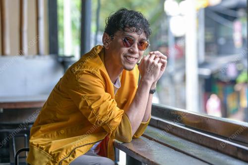 PELANCARAN LAGU KHAYALAN NAQIU