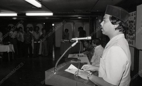 MUHYIDDIN MOHD YASSIN
