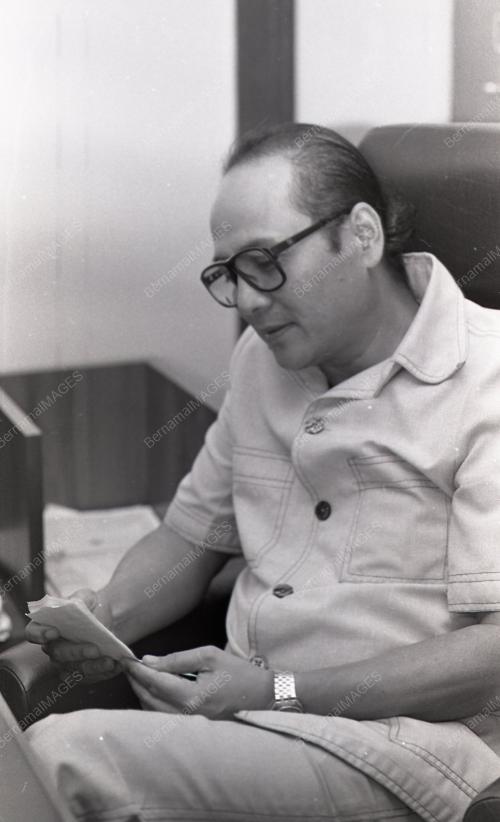 RAJA OMAR ABDULLAH