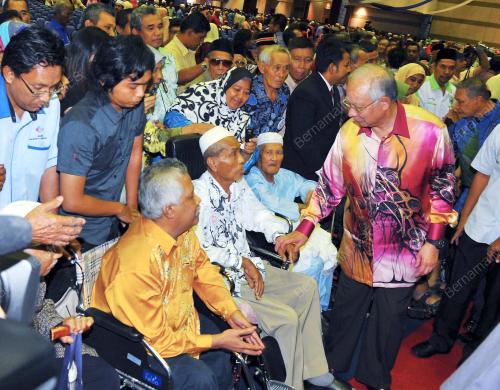 DATUK SERI MOHD NAJIB TUN ABDUL RAZAK