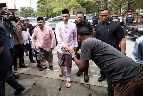 DATUK SERI ANWAR IBRAHIM