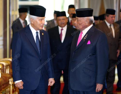 KL06_24022011_MAJLIS_RAJ_312A
