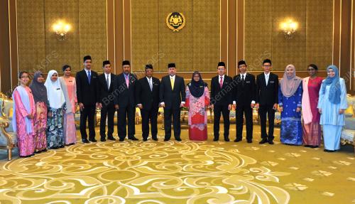 KL06_24052017_AGONG
