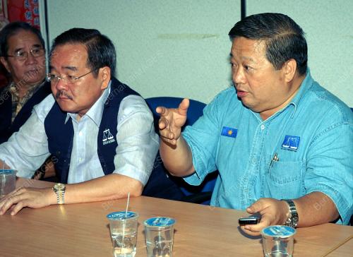 DR LEE CHONG MENG
