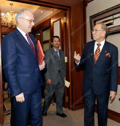 KL06_25022014_ABU