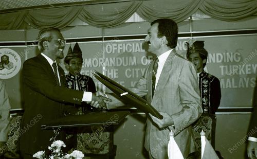 KL06_250690_MEMORENDUM