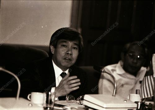 DATUK LIM AH LEK