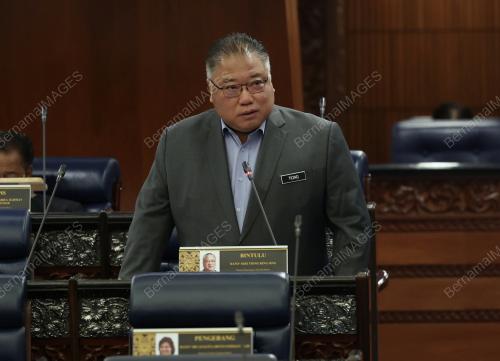 DATUK SERI TIONG KING SING