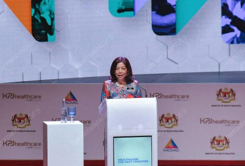 DATUK SERI SURIANI AHMAD