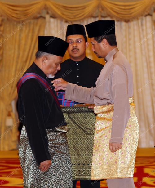 TUANKU MIZAN ZAINAL ABIDIN