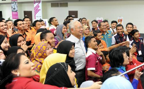 KL06_25112015_E-USAHAWAN_PM