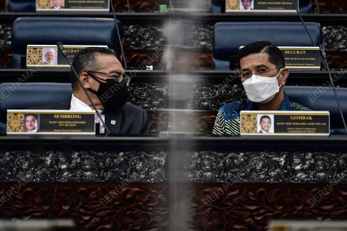 PERSIDANGAN DEWAN RAKYAT