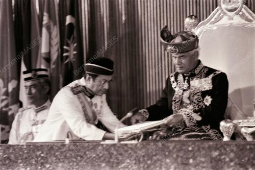 YANG DI-PERTUAN AGONG