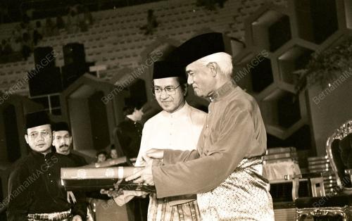 KL06_260390_TILAWAH