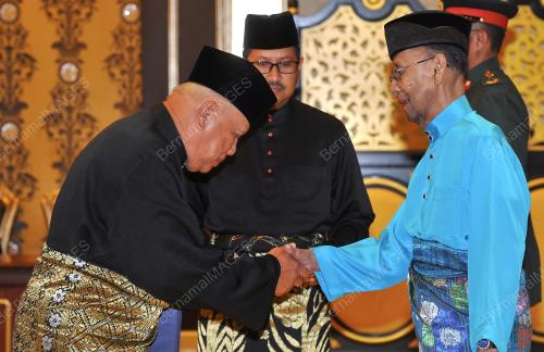 KL06_26052016_AGONG