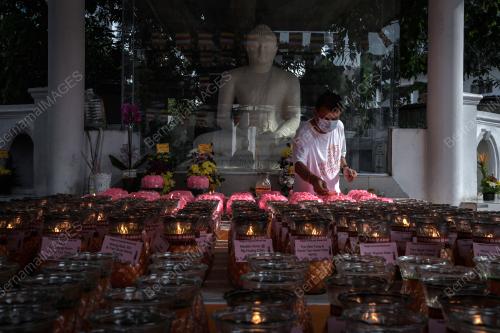 HARI WESAK