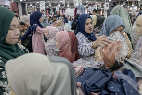 PERSIAPAN AIDILFITRI