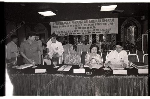 DATUK MUSA HITAM RASMI PERSIDANGAN