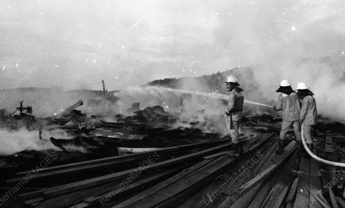 KILANG TERBAKAR