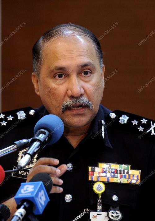KL06_27072015_DADAH
