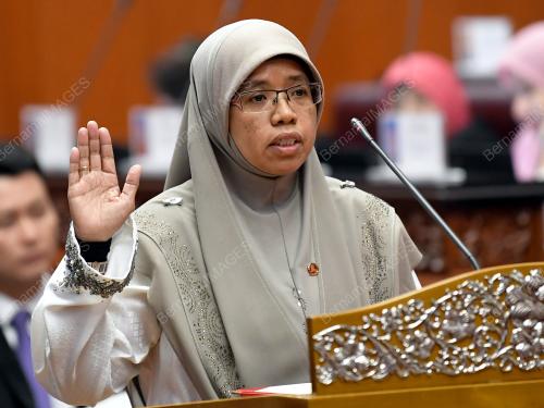 KL06_27082018_PARLIMEN