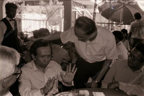 TAN SRI LEE LAM THYE