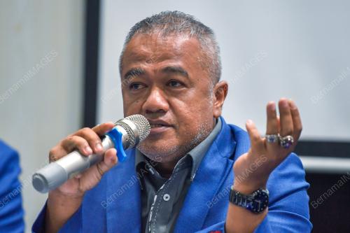 AMIR AMRI MOHAMAD