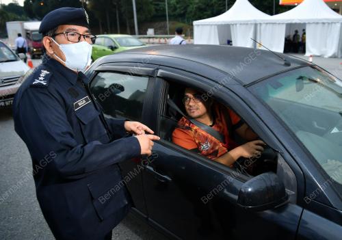 DATUK SERI MAZLAN LAZIM