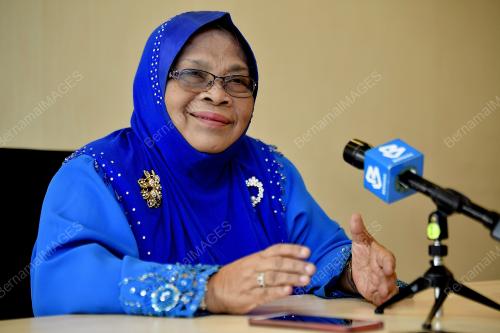 PROF DATUK DR RAMLAH ADAM