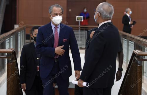 TAN SRI MUHYIDDIN YASSIN
