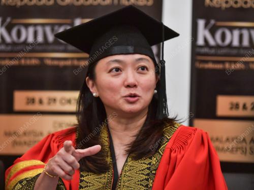 HANNAH YEOH