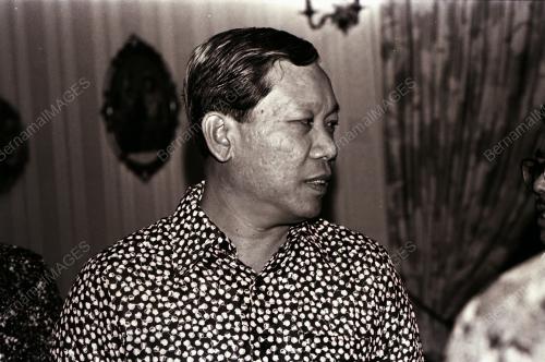 DATUK SERI HUSSEIN ONN