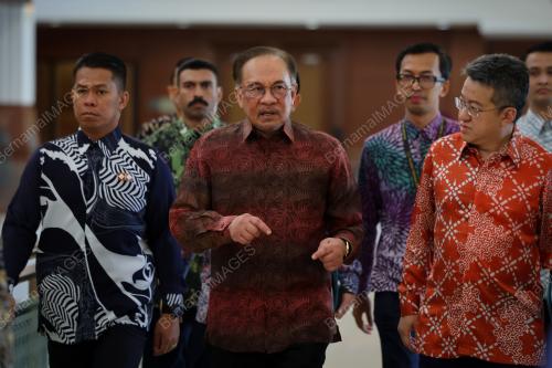 DATUK SERI ANWAR IBRAHIM