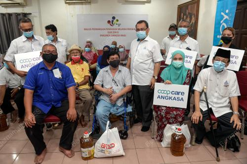 DATUK ABDUL FATTAH ABDULLAH