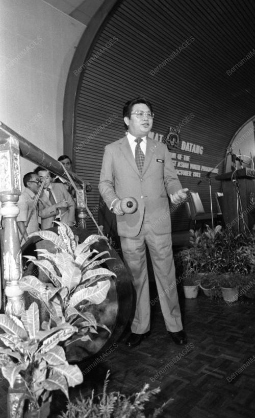 KL06_29012015_ONGKILI_RASMI