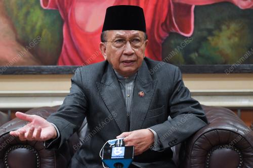 TAN SRI DR RAIS YATIM