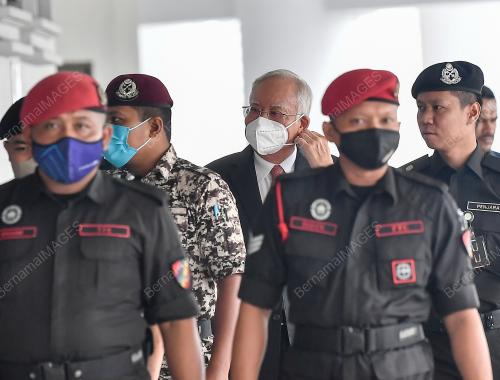 DATUK SERI NAJIB TUN RAZAK