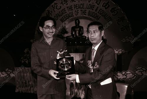 PERTUNJUKAN KEBUDAYAAN BUDDHA
