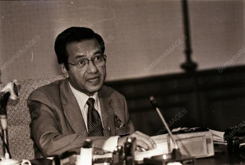 DATUK SERI DR. MAHATHIR BIN MOHAMAD