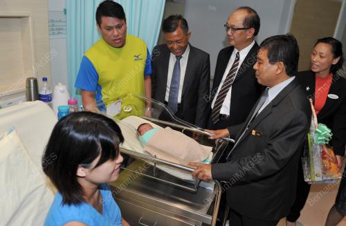 KL06_30052015_HILMI_COLUMBIA