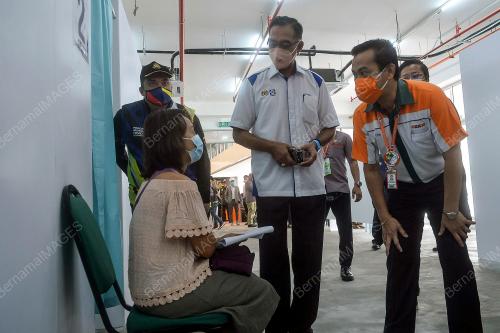 DATUK ROSOL WAHID