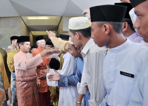 TUANKU MIZAN ZAINAL ABIDIN