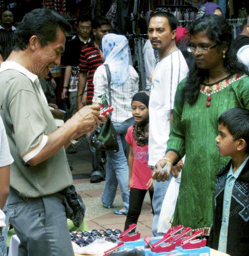 MESIN JAHIT MINI
