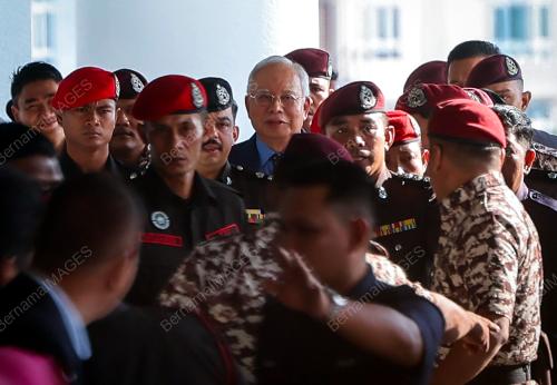 DATUK SERI NAJIB TUN RAZAK