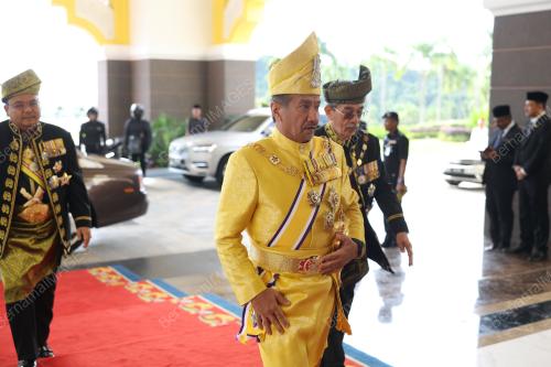 SULTAN MIZAN ZAINAL ABIDIN