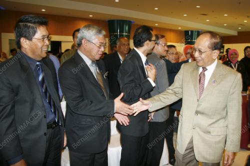 DATUK SERI DR RAIS YATIM