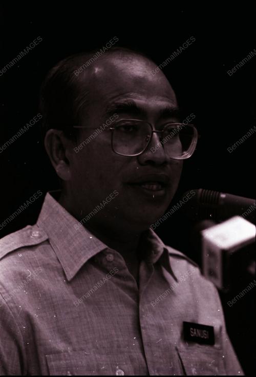 DATUK SERI SANUSI JUNID