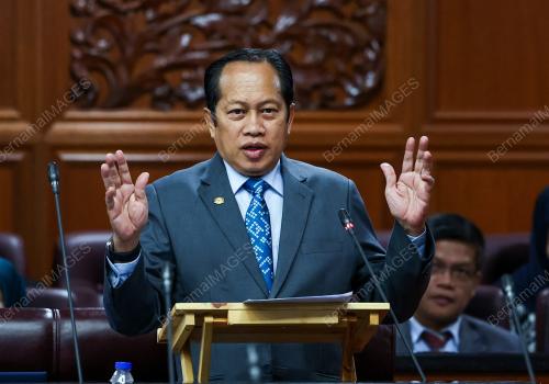 DATUK SERI AHMAD MASLAN